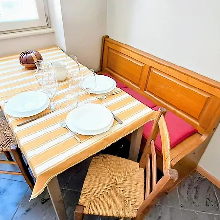 דירה 300m Dalla Stazione In Centro Storico Con Terrazza & Balcone טרנטו