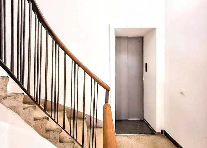 Piedaterre Super Strategico In Pieno Centro Storico - Stazione 2' *