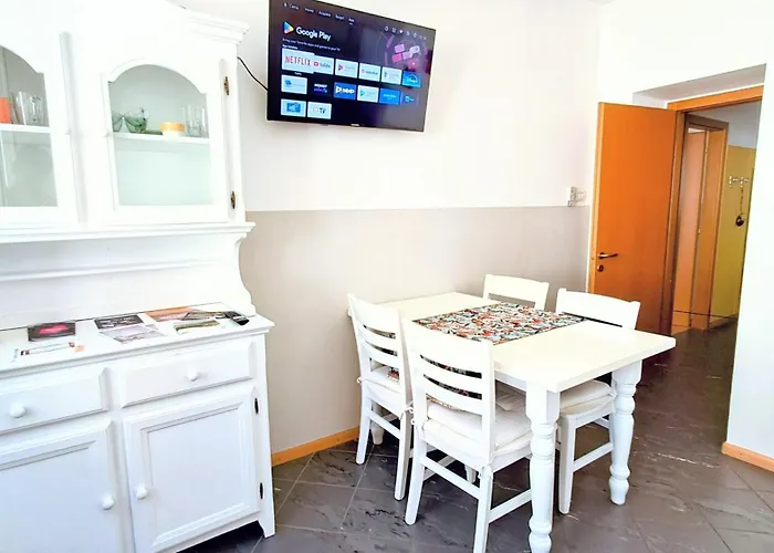 Piedaterre Super Strategico In Pieno Centro Storico - Stazione 2'